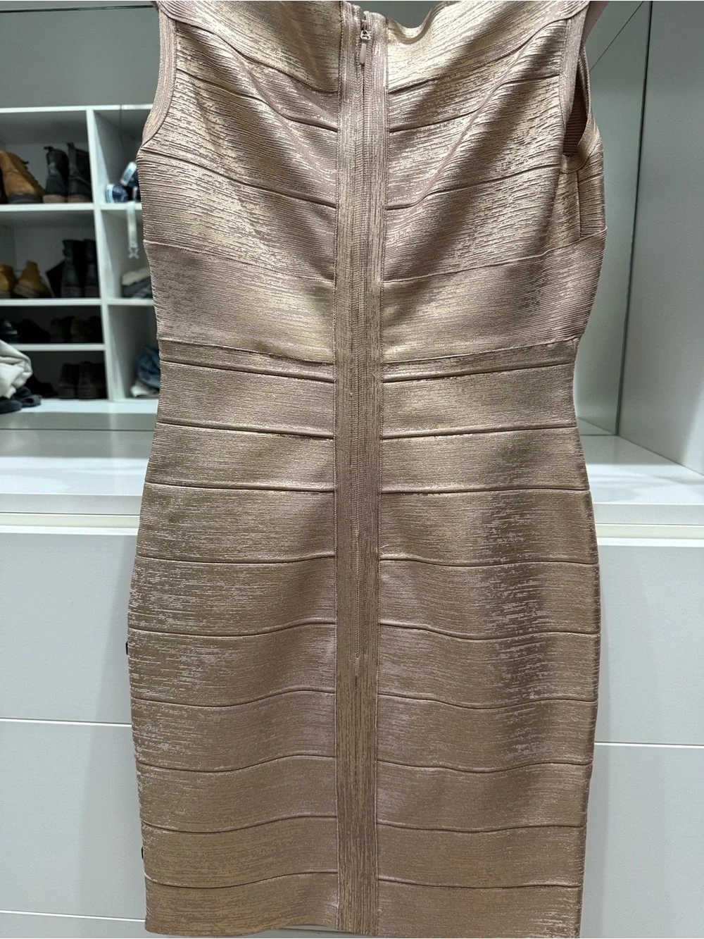 Herv Leger Sleeveless Metallic Rose Gold Bandage Dress - Picture 7 of 7